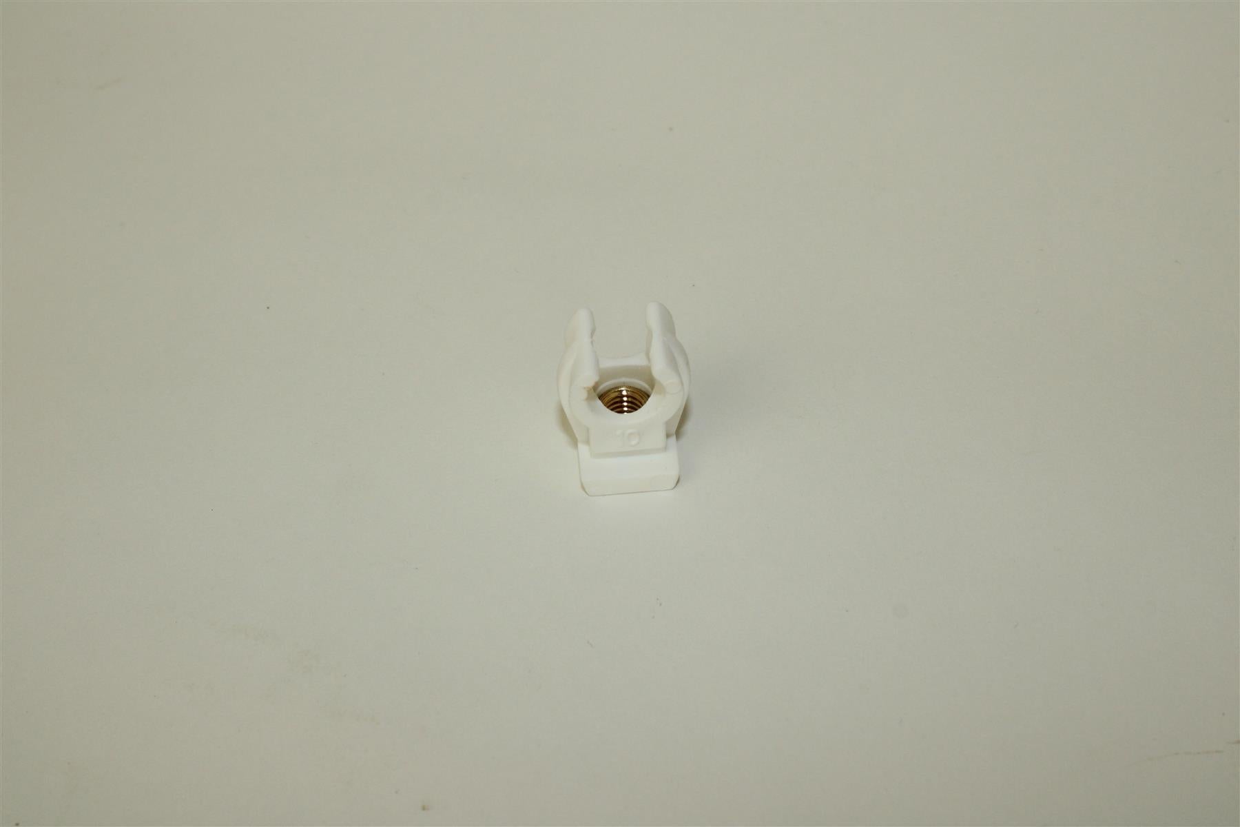 Dethleffs Clothes Rail Fixing