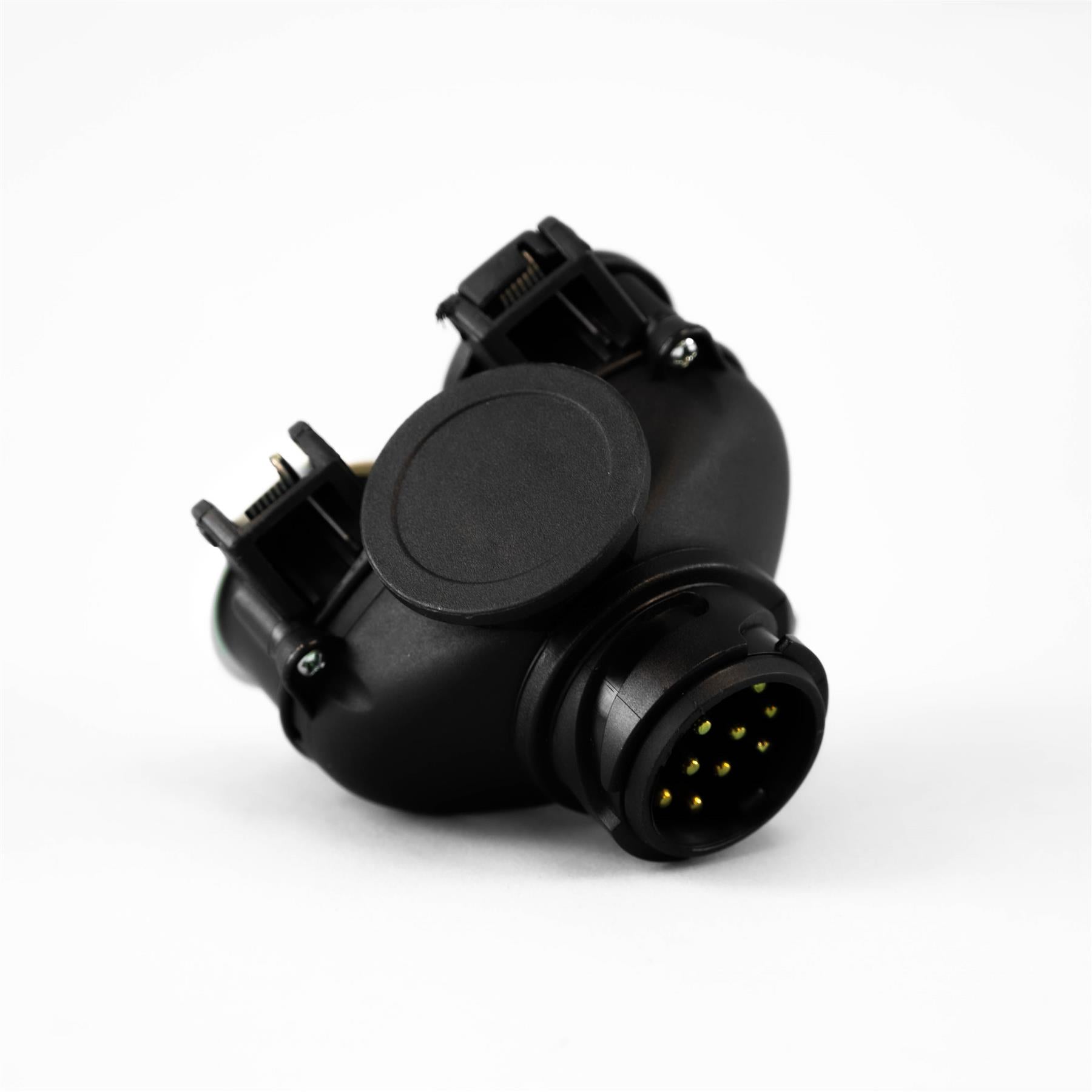 Short Adaptor 13 Pin Plug to 7N and 7S Socket