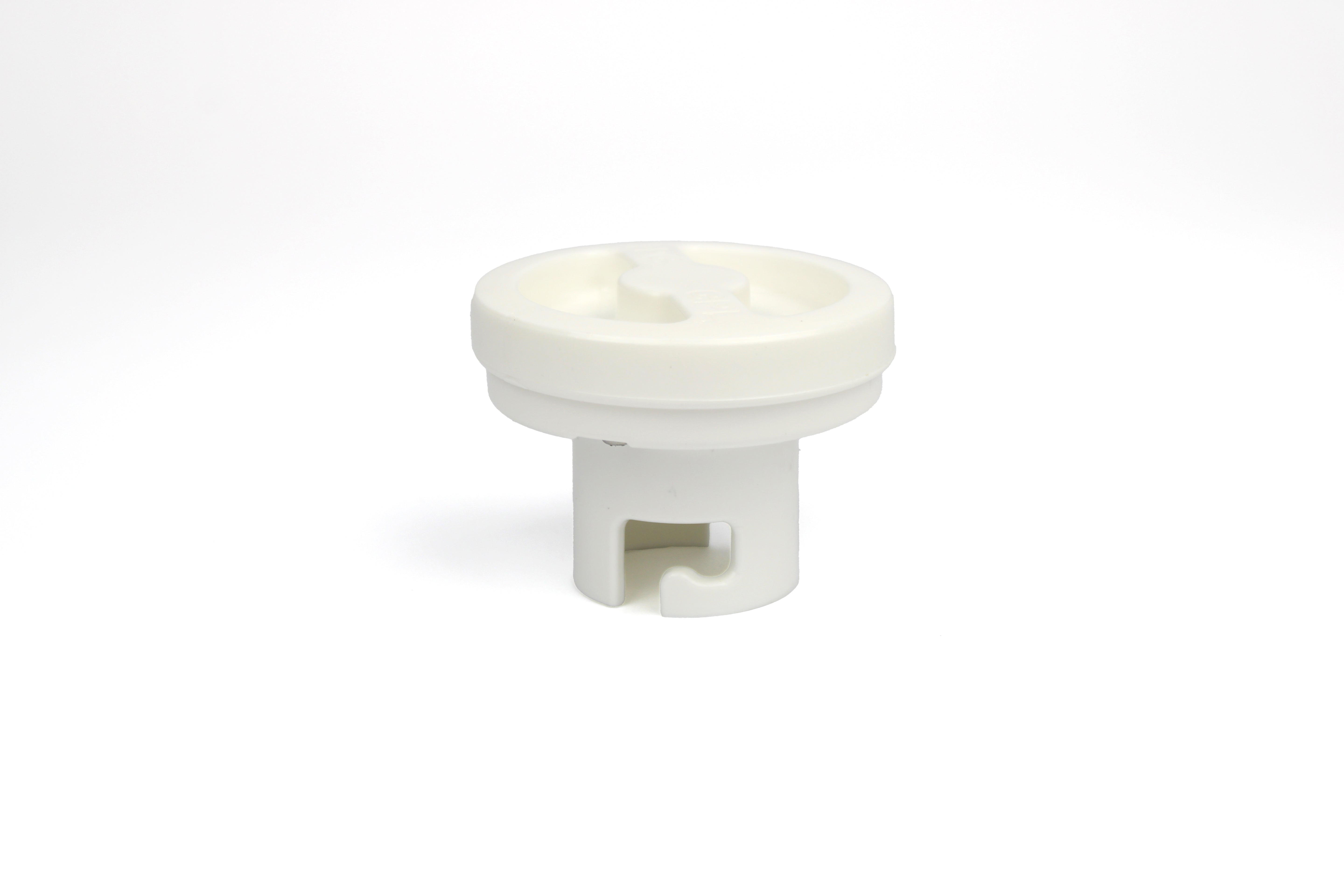 White Gaslow Replacement Filter on White Background