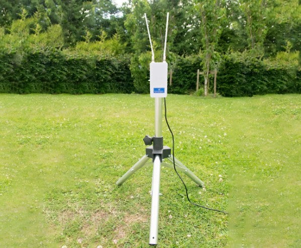 Falcon 22" LED TV, 4G Antenna and Soundbar Bundle