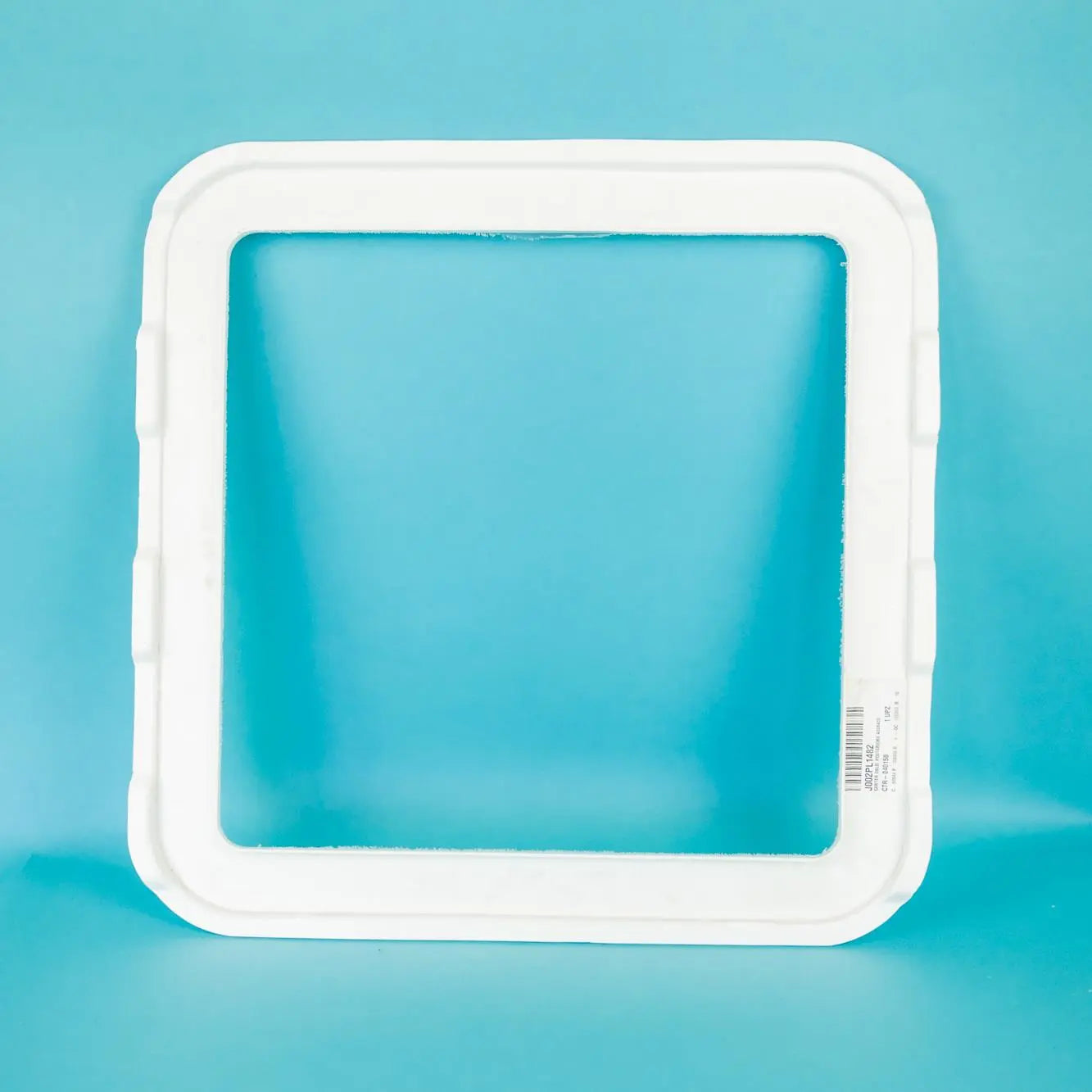 A white 400mm x 400mm Auto-Trail Tribute motorhome roof gasket.
