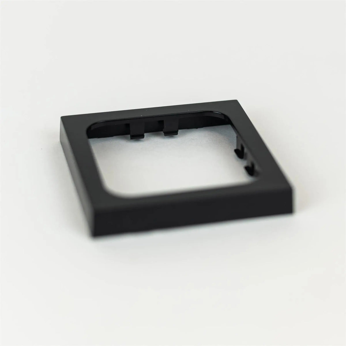 C-Line CG Range 1 Way Face Plate in Matt Black PO405 C-Line