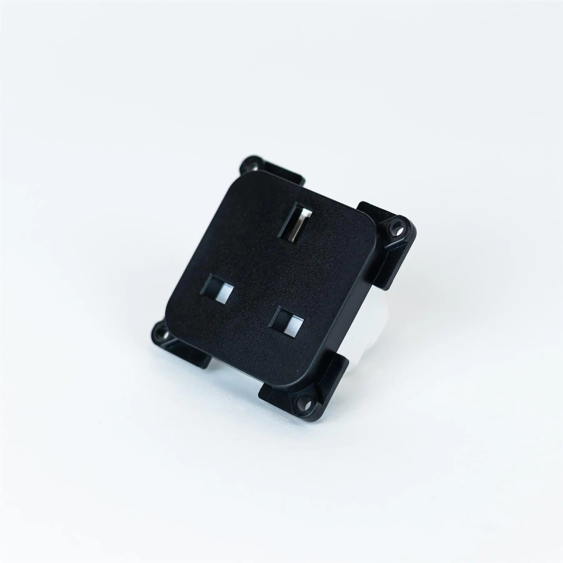 C-Line 13 Amp Socket C-Line