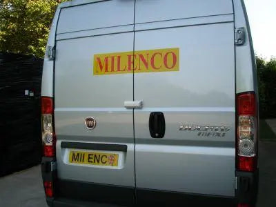 Milenco Van Door Lock White Singles with 2 keys Milenco