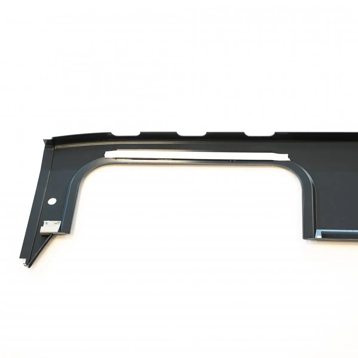 A grey offside Roller Team Autoroller 746 motorhome garage skirt.