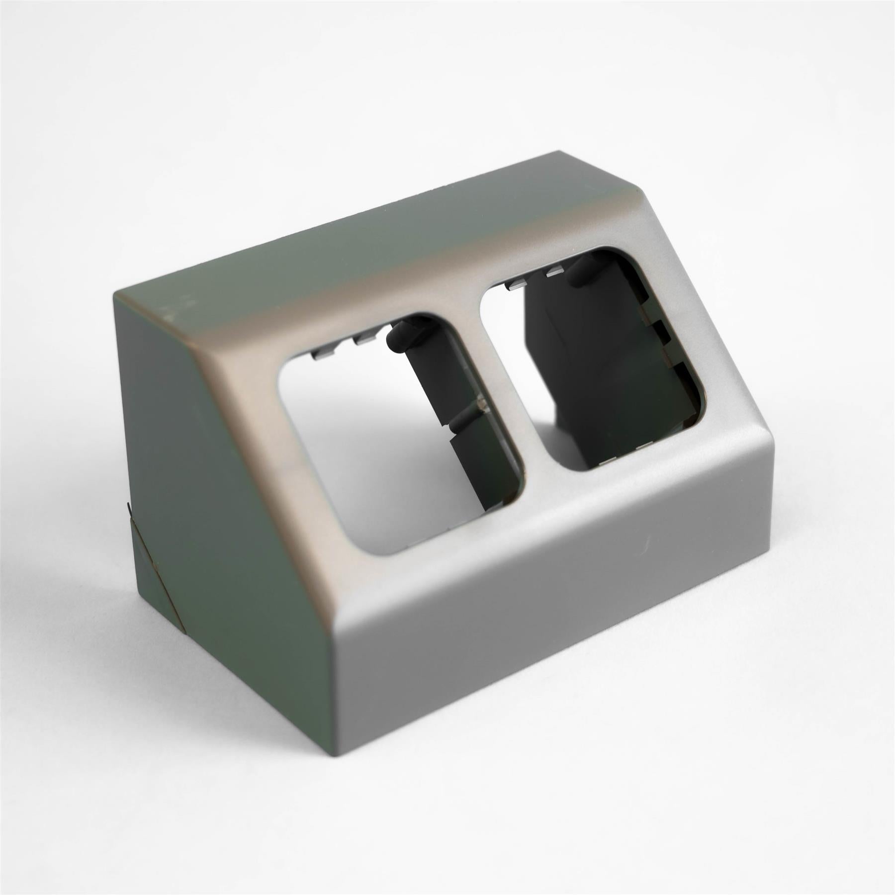 C-Line 2 way angles socket - BRONZE