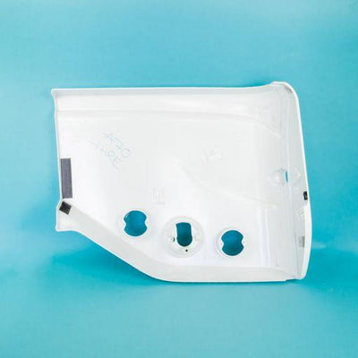 A white Sunlight motorhome offside rear bumper corner.