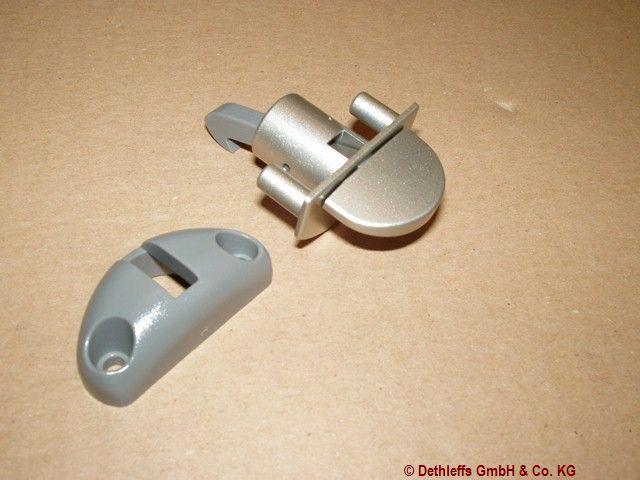 Dethleffs Cupboard Locker Snap Closure