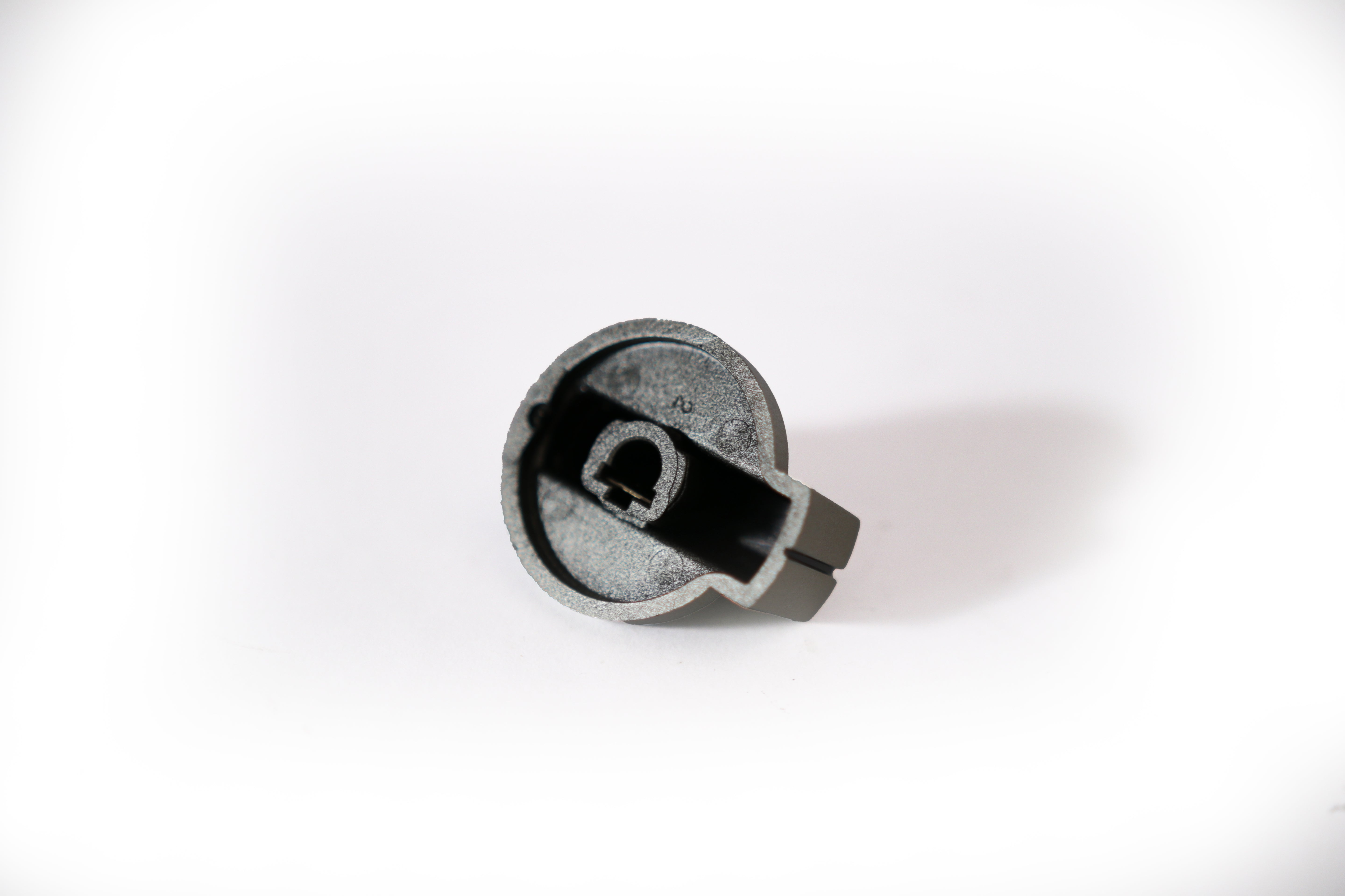 Thetford Straight Hob Knob 3 Pack - Matte Nickel