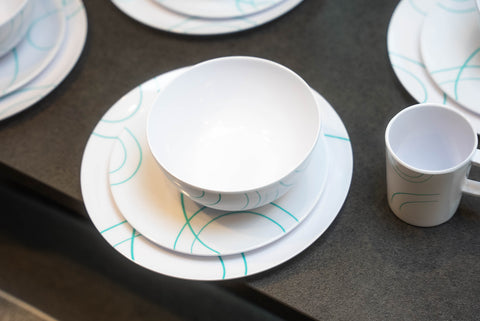 'Swirl' 16 Piece Dining Set