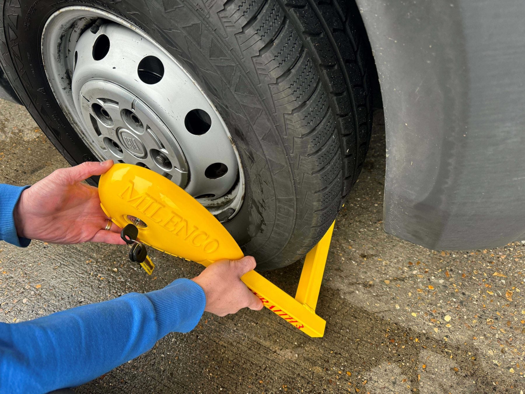Milenco Wraith 3 Motorhome Wheel Lock (Transit)
