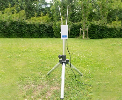 Falcon 22" LED TV, 4G Antenna and Soundbar Bundle