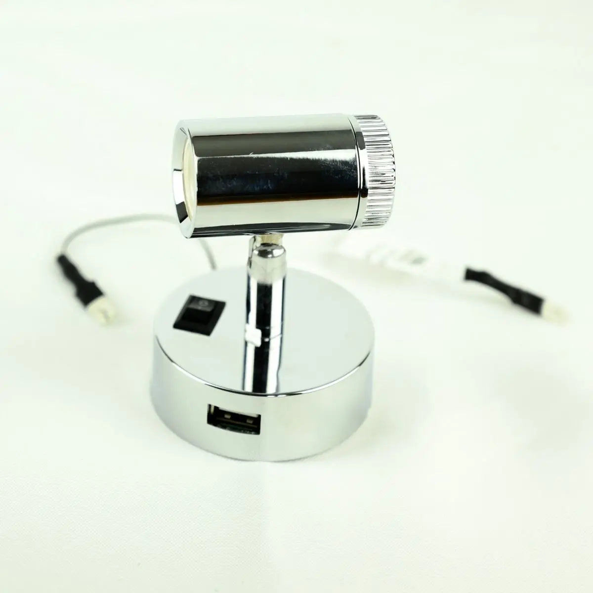 Switched 12v LED Spotlight with usb