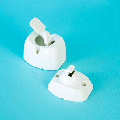 Lever Release Door Retainer White